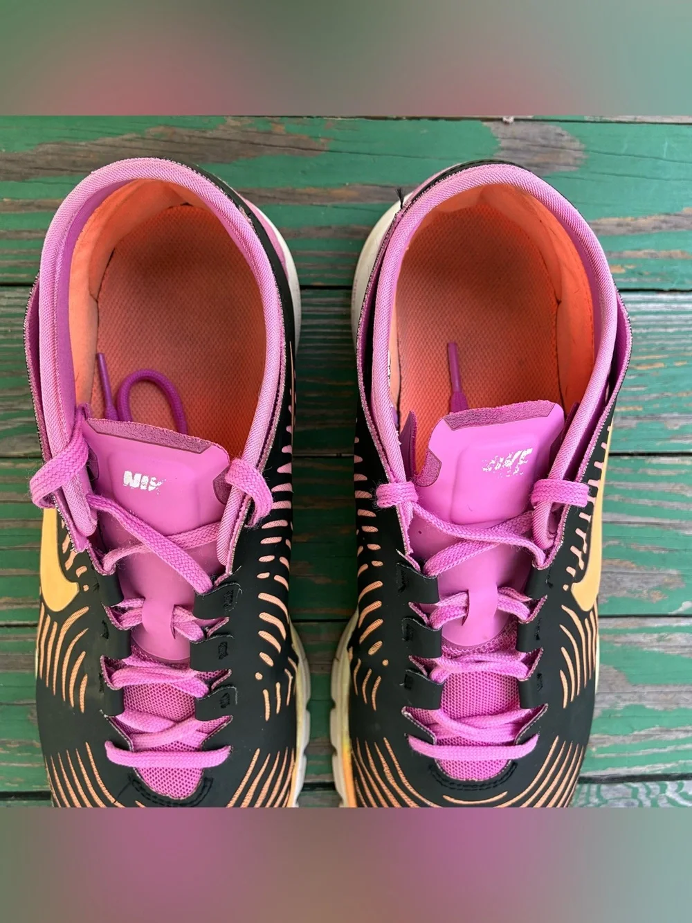 Nike lightweight athletic